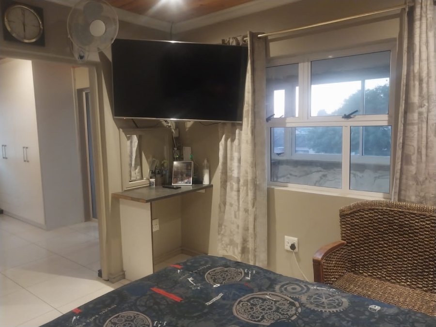 4 Bedroom Property for Sale in Ravensmead Western Cape